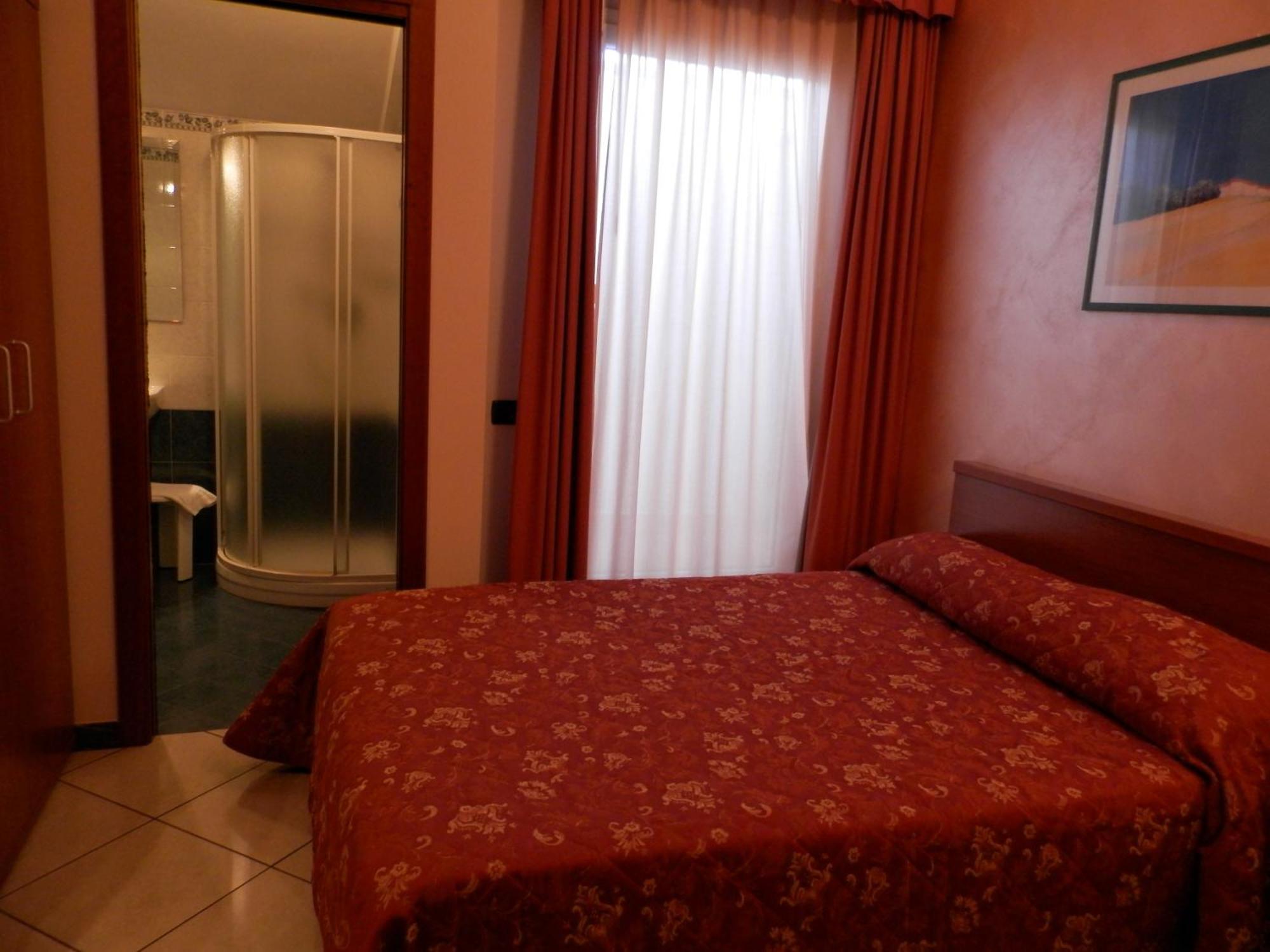 Hotel Stazione Livorno Zewnętrze zdjęcie